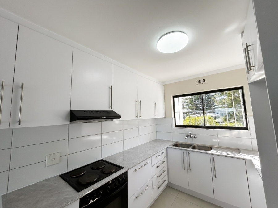 To Let 2 Bedroom Property for Rent in Table View Western Cape